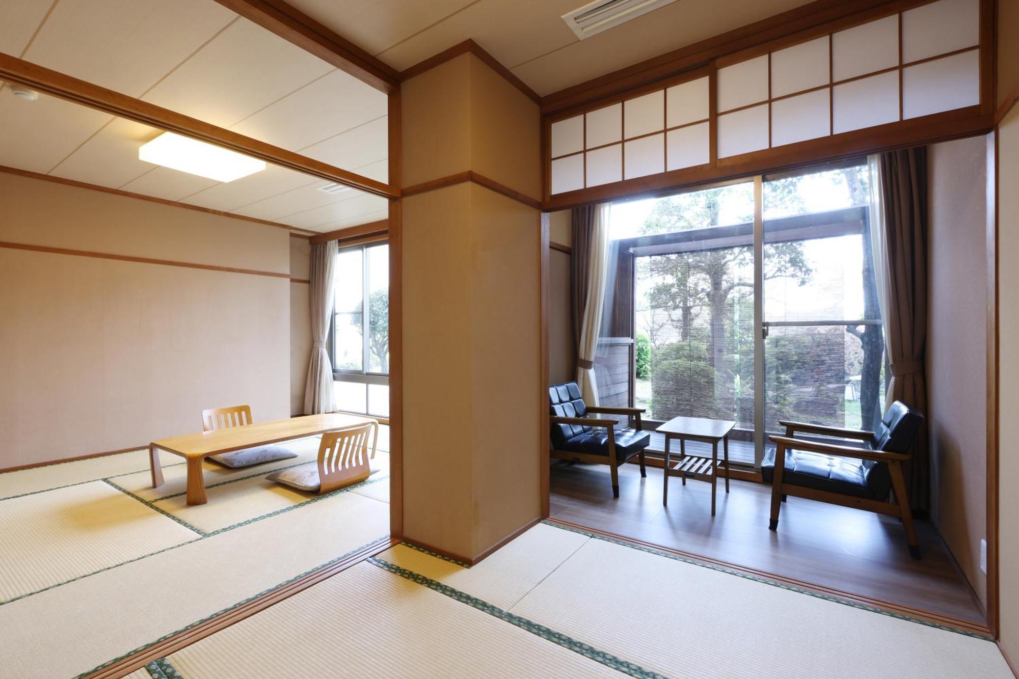 Miyahama Grand Hotel Hatsukaichi Exterior photo